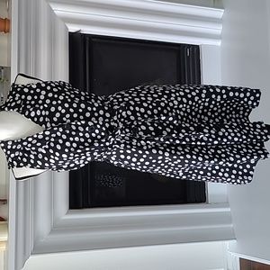 Black & White Poka Dot dress with pockets.